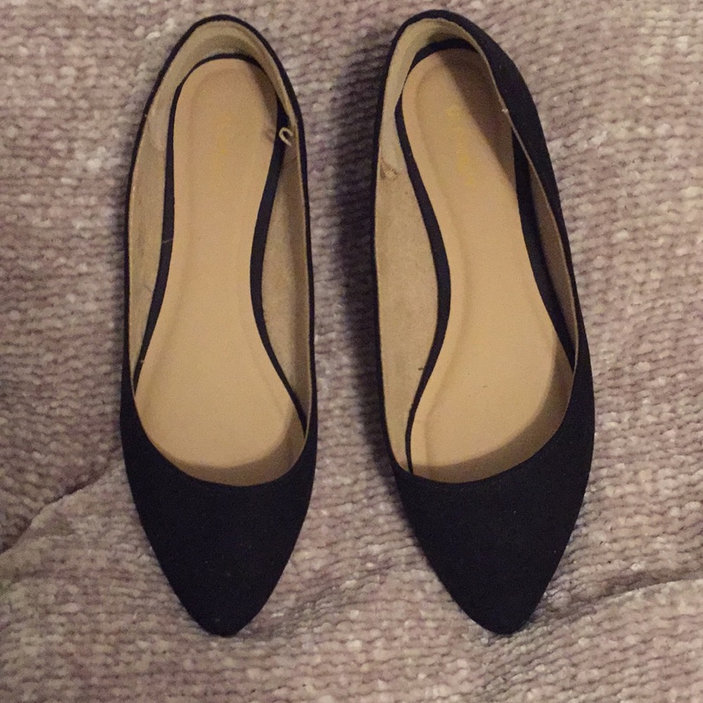 Black old navy flats suede texture gently used
